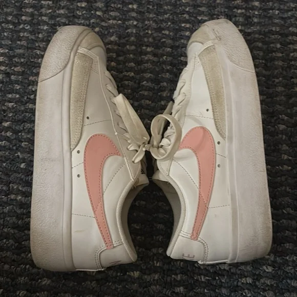 nike low platform blazers - Picture 4 of 5